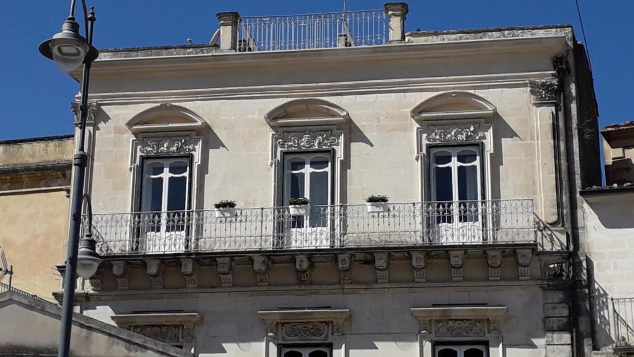 Il Terrazzino Sui Tetti Hotel Modica Esterno foto